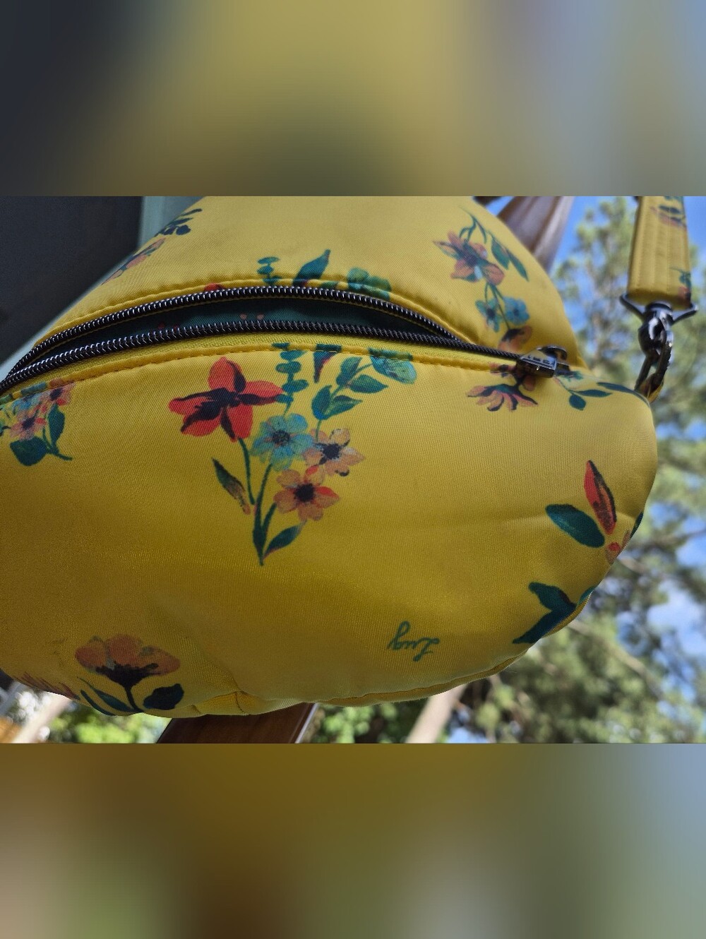 Lugz Yellow Quilted Floral Crossbody Sling Bag - Picture 10 of 10